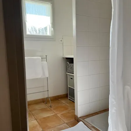 Prázdninový dům Maison 5 Min De L'ocean Avec Jardin