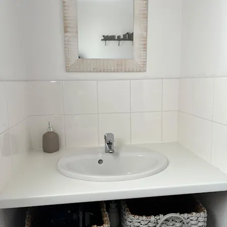 Maison 5 Min De L'ocean Avec Jardin בית נופש